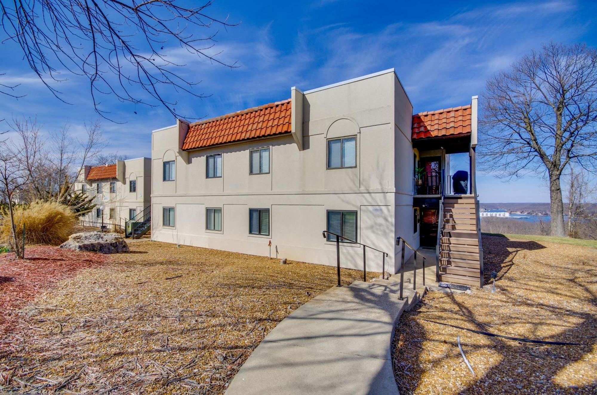 Ozarks Vacation Rental Condo With Lake View! Экстерьер фото