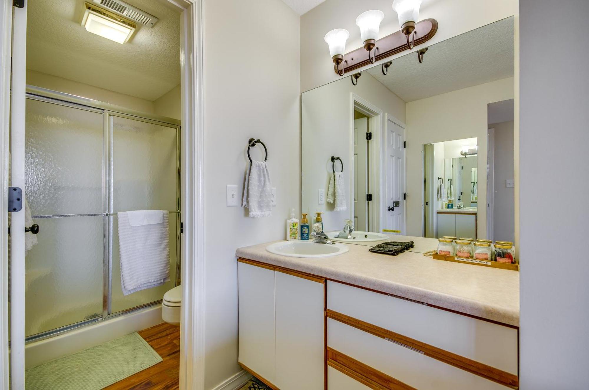 Ozarks Vacation Rental Condo With Lake View! Экстерьер фото